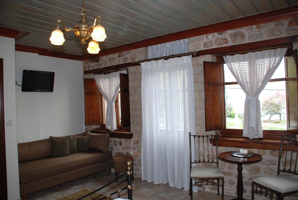 Hotel Siarava Giannina Camera foto
