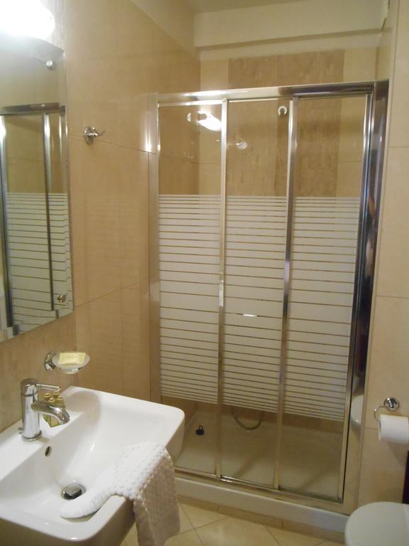 Hotel Siarava Giannina Camera foto